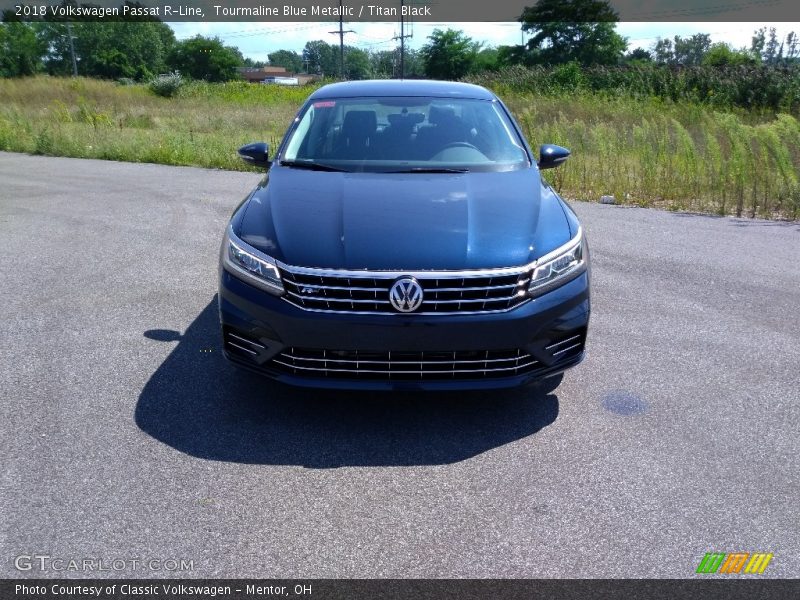 Tourmaline Blue Metallic / Titan Black 2018 Volkswagen Passat R-Line