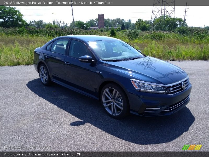 Tourmaline Blue Metallic / Titan Black 2018 Volkswagen Passat R-Line
