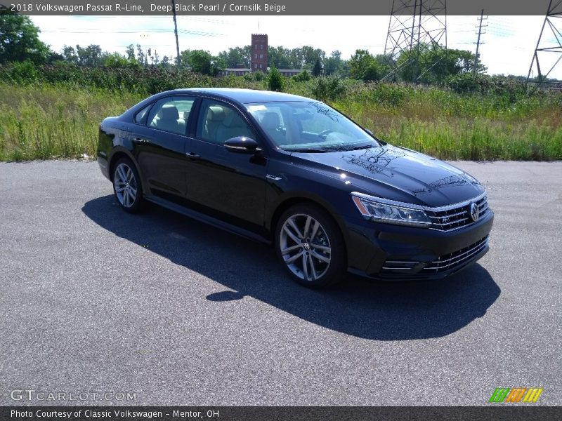 Deep Black Pearl / Cornsilk Beige 2018 Volkswagen Passat R-Line