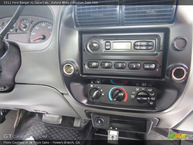 Oxford White / Medium Dark Flint 2011 Ford Ranger XL SuperCab
