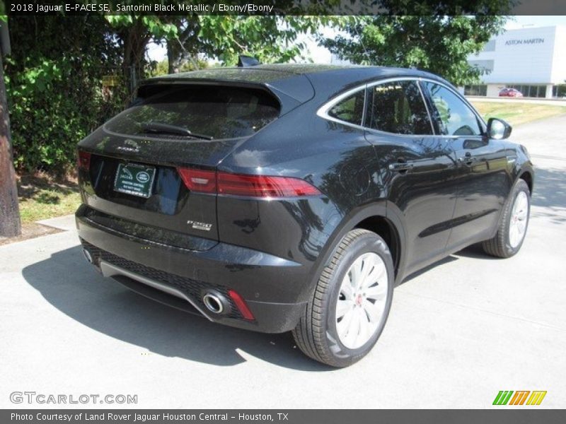 Santorini Black Metallic / Ebony/Ebony 2018 Jaguar E-PACE SE