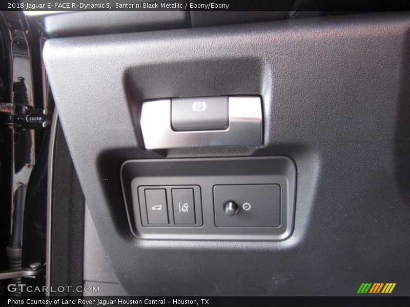 Santorini Black Metallic / Ebony/Ebony 2018 Jaguar E-PACE R-Dynamic S