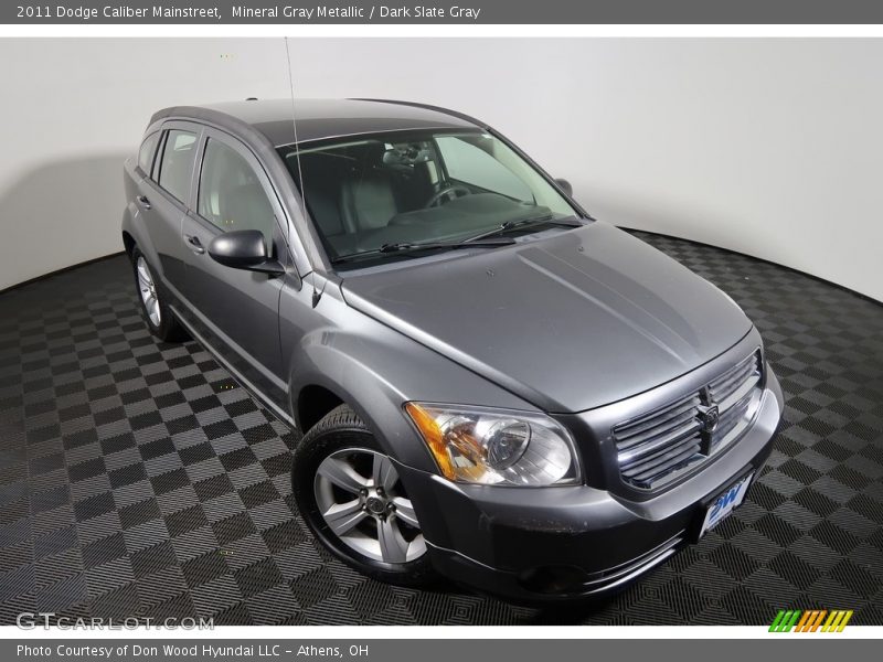 Mineral Gray Metallic / Dark Slate Gray 2011 Dodge Caliber Mainstreet