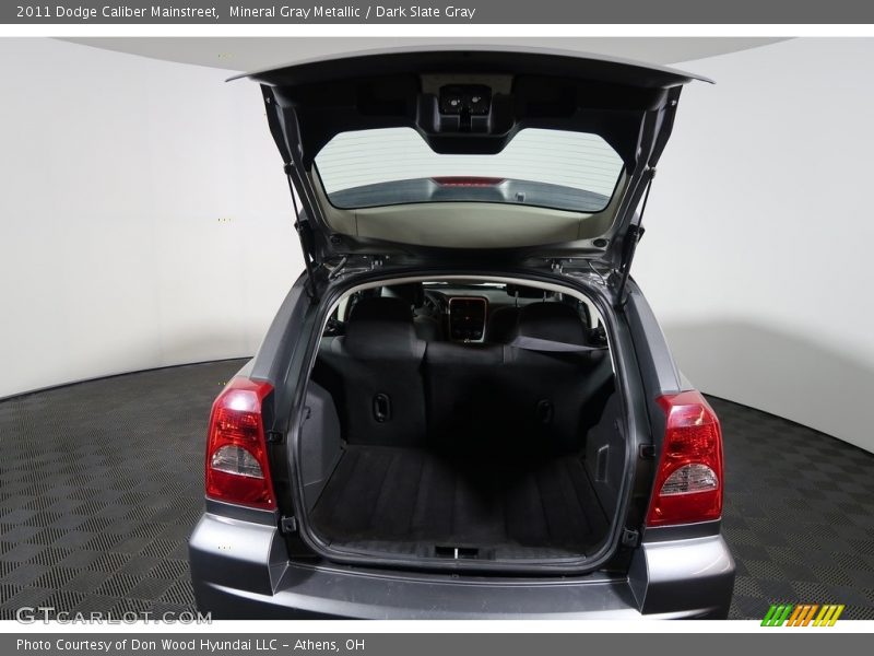 Mineral Gray Metallic / Dark Slate Gray 2011 Dodge Caliber Mainstreet