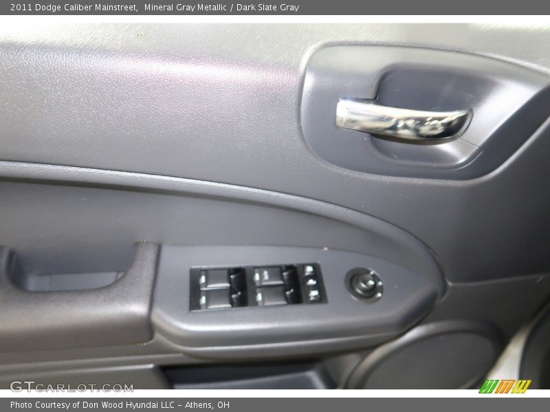 Mineral Gray Metallic / Dark Slate Gray 2011 Dodge Caliber Mainstreet