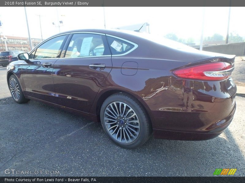 Burgundy Velvet / Ebony 2018 Ford Fusion SE