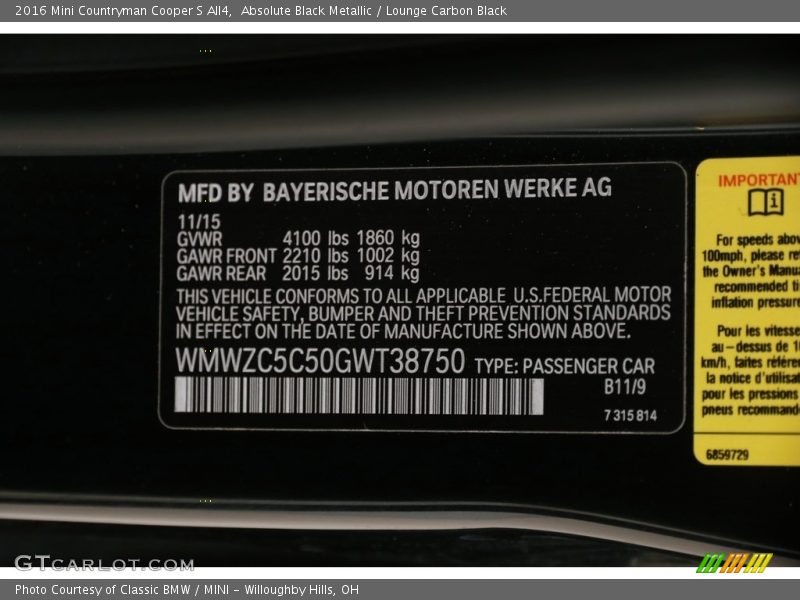 Absolute Black Metallic / Lounge Carbon Black 2016 Mini Countryman Cooper S All4