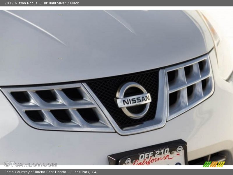 Brilliant Silver / Black 2012 Nissan Rogue S
