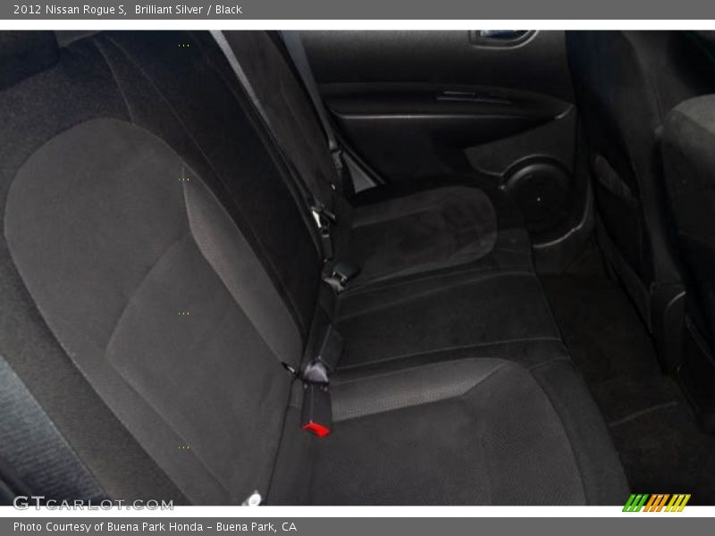 Brilliant Silver / Black 2012 Nissan Rogue S