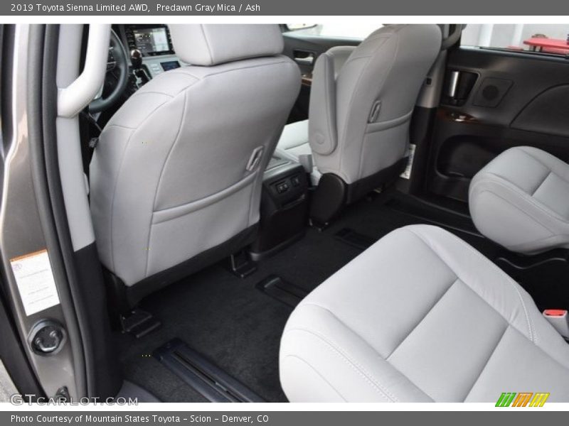 Predawn Gray Mica / Ash 2019 Toyota Sienna Limited AWD