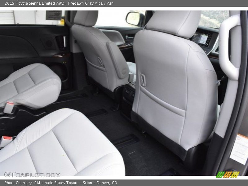 Predawn Gray Mica / Ash 2019 Toyota Sienna Limited AWD