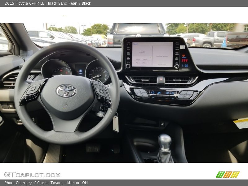 Dashboard of 2019 C-HR LE