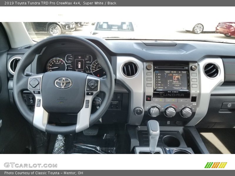 Super White / Black 2019 Toyota Tundra TRD Pro CrewMax 4x4