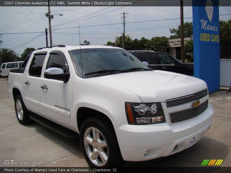 Summit White / Ebony/Light Cashmere 2007 Chevrolet Avalanche LTZ 4WD