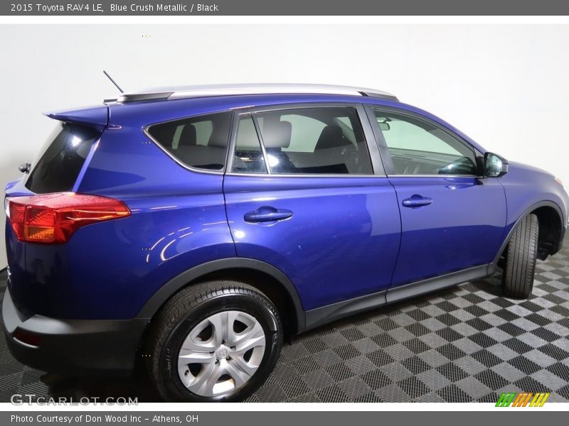 Blue Crush Metallic / Black 2015 Toyota RAV4 LE
