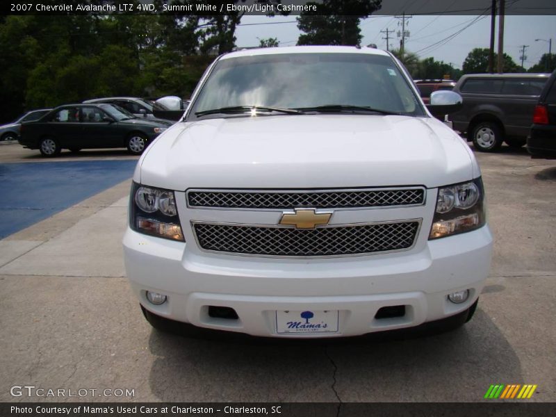 Summit White / Ebony/Light Cashmere 2007 Chevrolet Avalanche LTZ 4WD