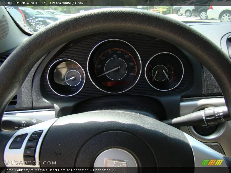 Cream White / Gray 2008 Saturn Aura XE 3.5