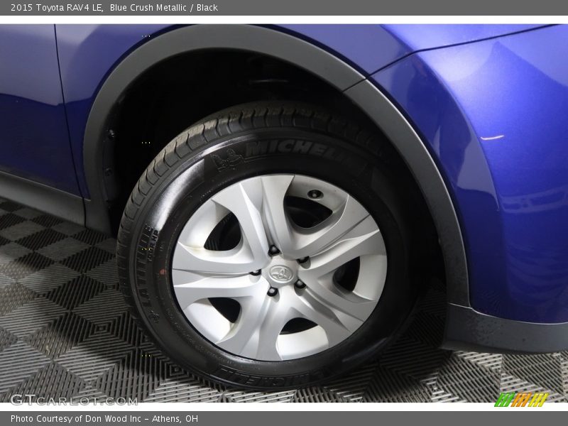 Blue Crush Metallic / Black 2015 Toyota RAV4 LE