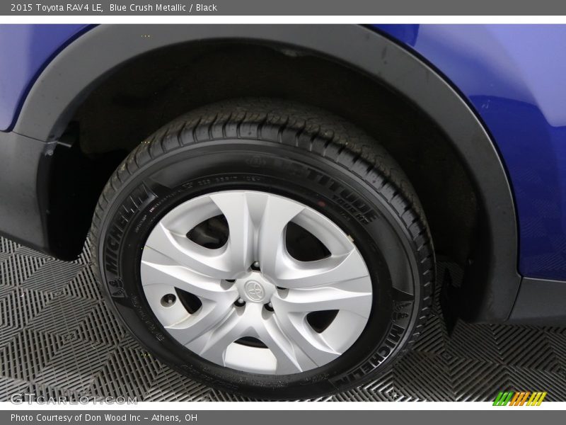 Blue Crush Metallic / Black 2015 Toyota RAV4 LE