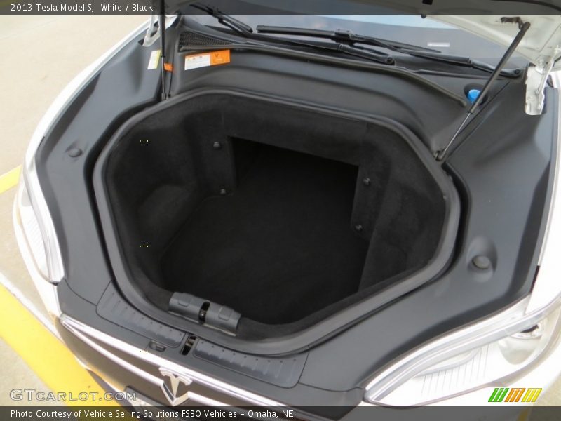  2013 Model S  Trunk