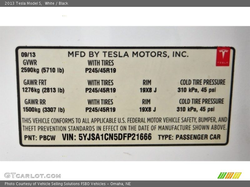 Info Tag of 2013 Model S 