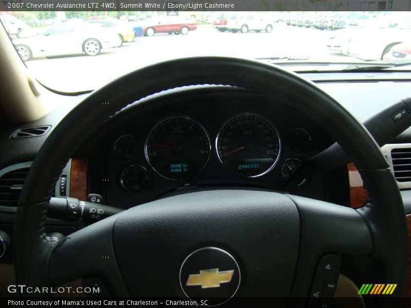 Summit White / Ebony/Light Cashmere 2007 Chevrolet Avalanche LTZ 4WD