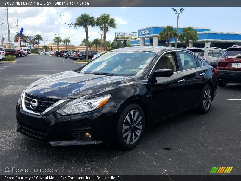 Super Black / Beige 2017 Nissan Altima 2.5 SV