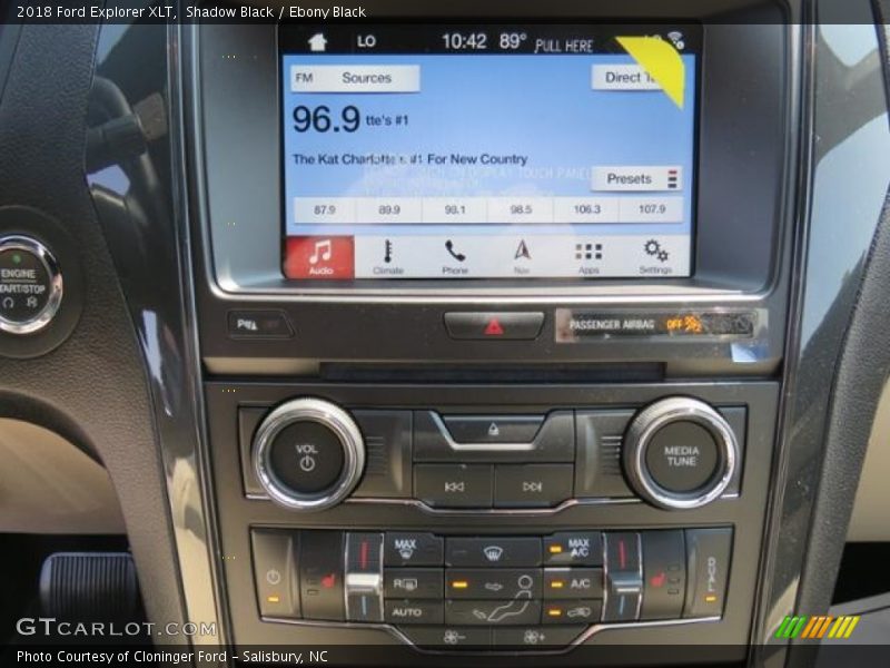 Shadow Black / Ebony Black 2018 Ford Explorer XLT