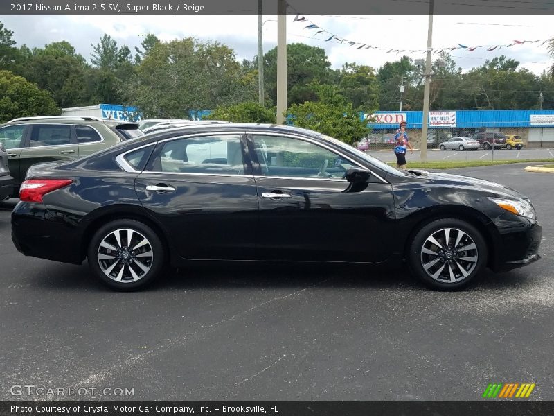 Super Black / Beige 2017 Nissan Altima 2.5 SV
