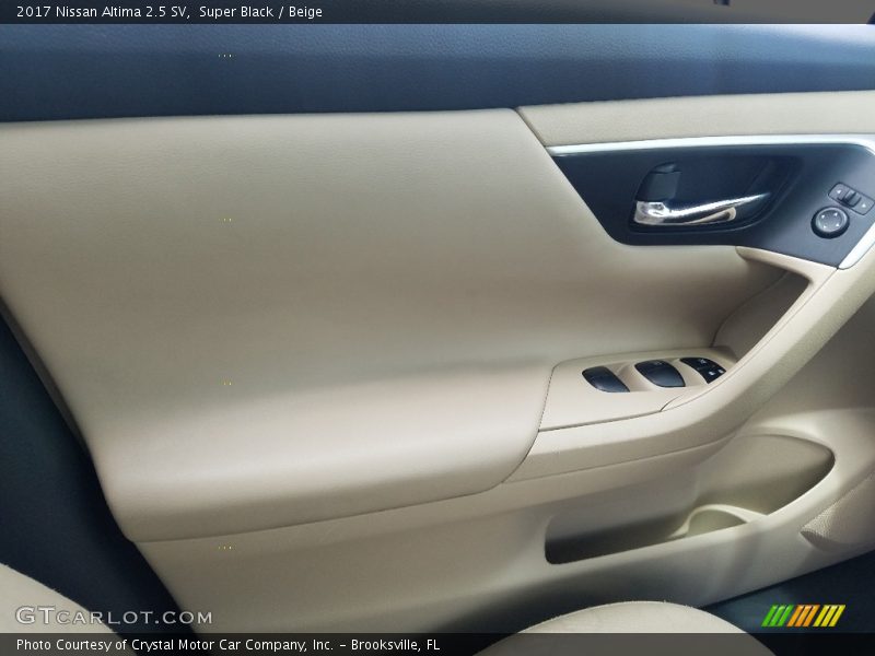 Super Black / Beige 2017 Nissan Altima 2.5 SV