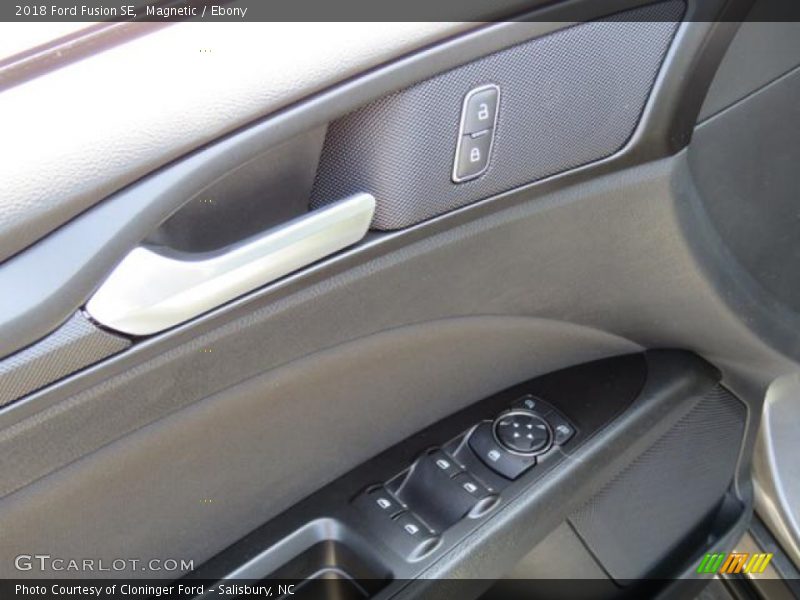 Magnetic / Ebony 2018 Ford Fusion SE