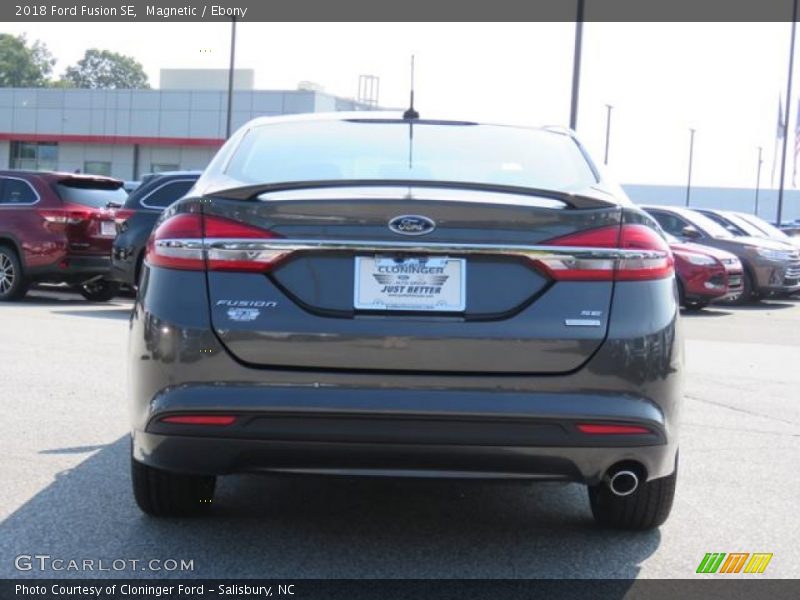 Magnetic / Ebony 2018 Ford Fusion SE