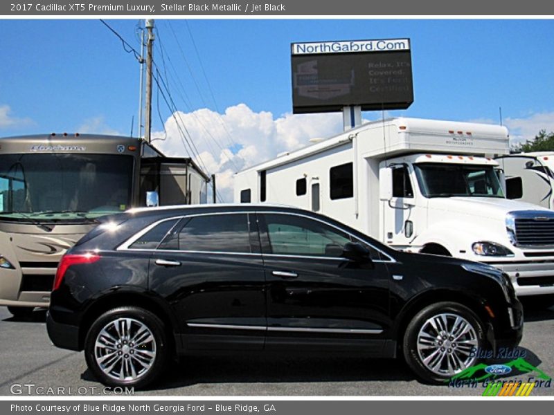 Stellar Black Metallic / Jet Black 2017 Cadillac XT5 Premium Luxury