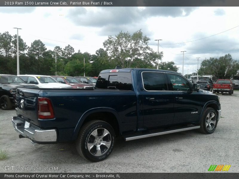 Patriot Blue Pearl / Black 2019 Ram 1500 Laramie Crew Cab