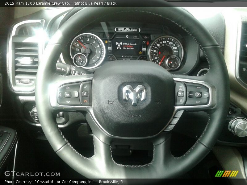 Patriot Blue Pearl / Black 2019 Ram 1500 Laramie Crew Cab