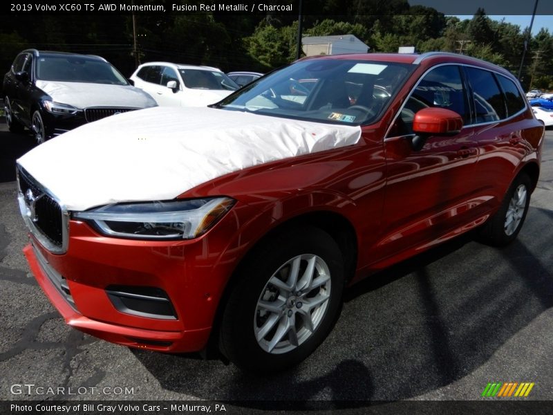 Fusion Red Metallic / Charcoal 2019 Volvo XC60 T5 AWD Momentum