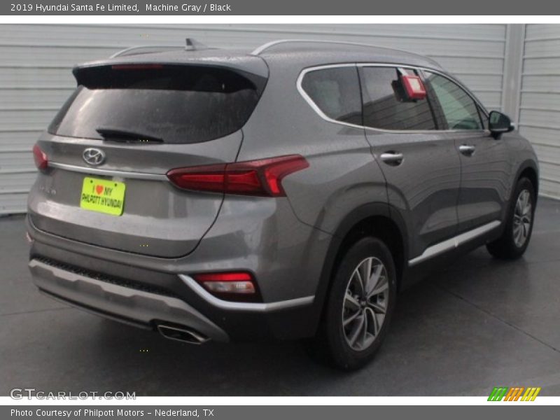 Machine Gray / Black 2019 Hyundai Santa Fe Limited
