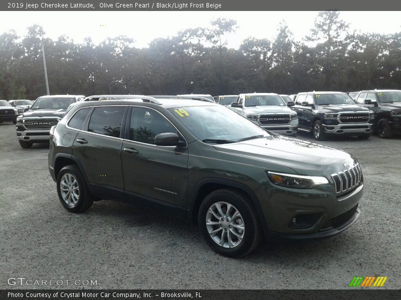 Olive Green Pearl / Black/Light Frost Beige 2019 Jeep Cherokee Latitude