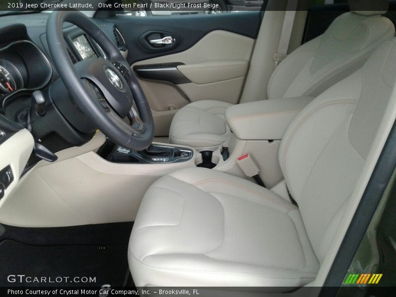 Olive Green Pearl / Black/Light Frost Beige 2019 Jeep Cherokee Latitude