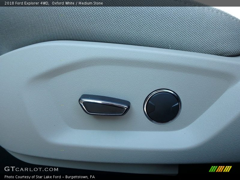 Oxford White / Medium Stone 2018 Ford Explorer 4WD