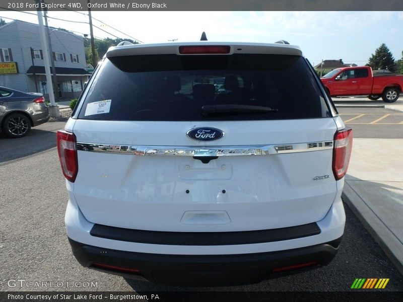 Oxford White / Ebony Black 2018 Ford Explorer 4WD