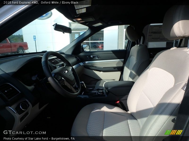 Oxford White / Ebony Black 2018 Ford Explorer 4WD