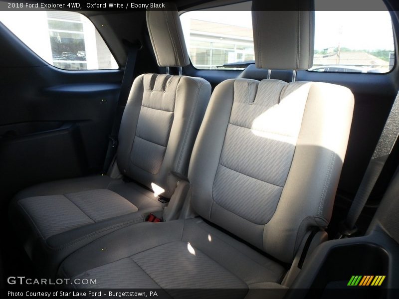 Oxford White / Ebony Black 2018 Ford Explorer 4WD