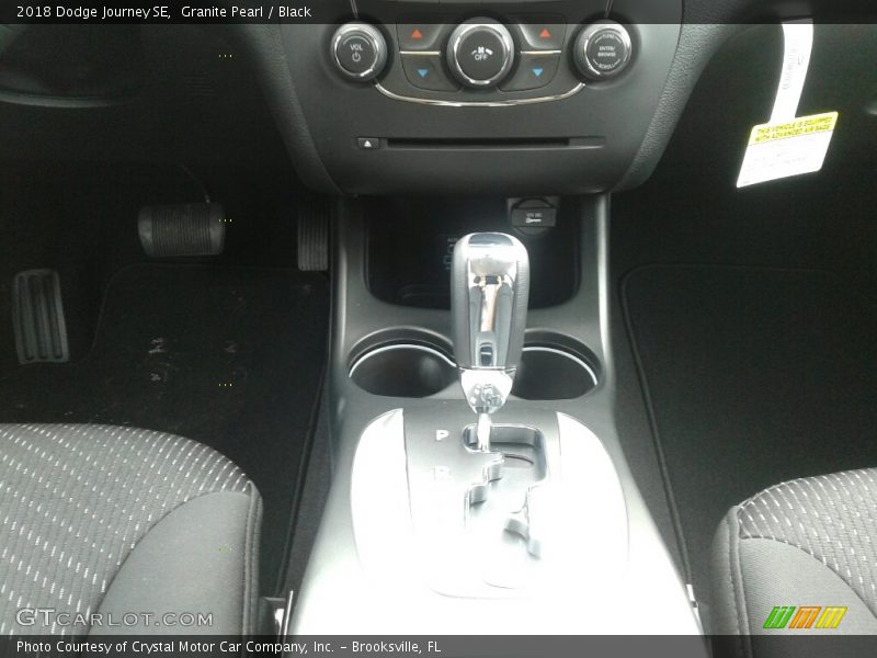 Granite Pearl / Black 2018 Dodge Journey SE