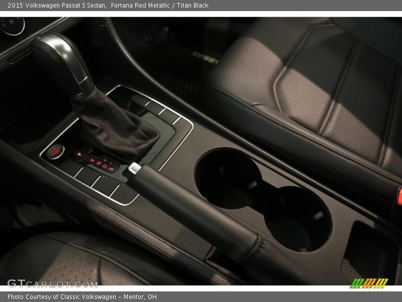 Fortana Red Metallic / Titan Black 2015 Volkswagen Passat S Sedan