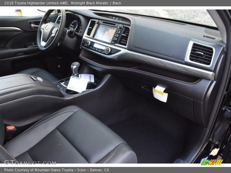 Midnight Black Metallic / Black 2018 Toyota Highlander Limited AWD