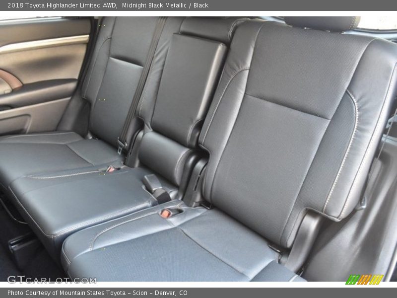Midnight Black Metallic / Black 2018 Toyota Highlander Limited AWD