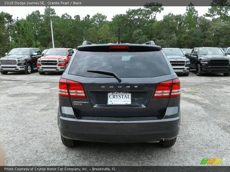Granite Pearl / Black 2018 Dodge Journey SE