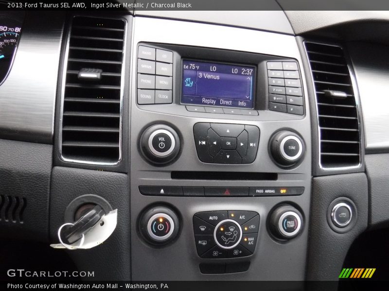 Ingot Silver Metallic / Charcoal Black 2013 Ford Taurus SEL AWD