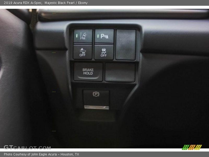 Controls of 2019 RDX A-Spec